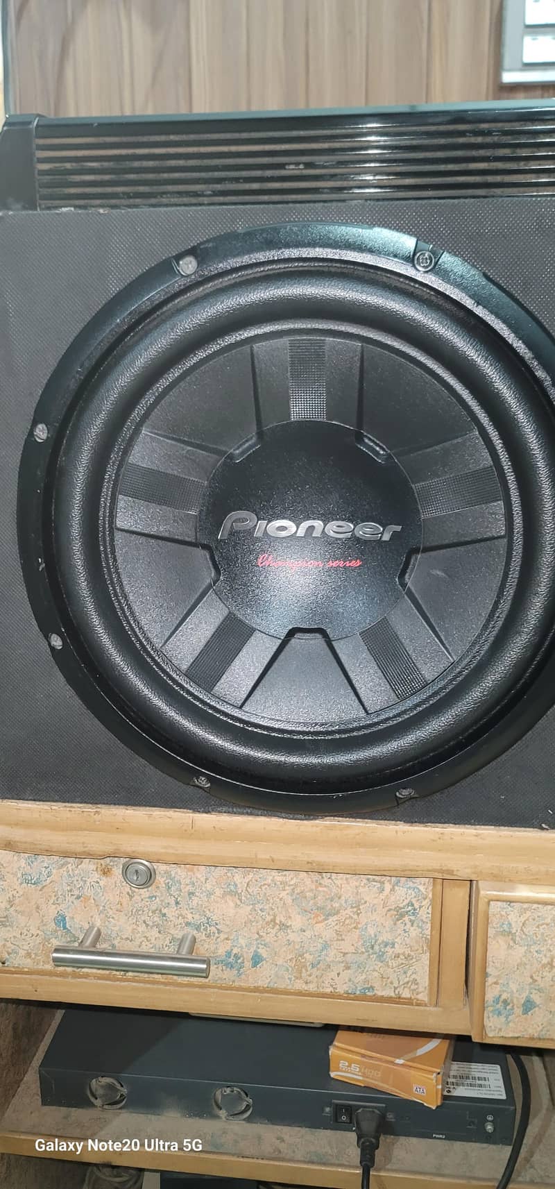 Amplifier + Woofer 2