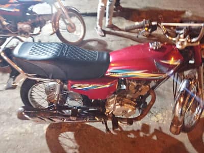 Honda 125 model 2018/19 urgent for sale