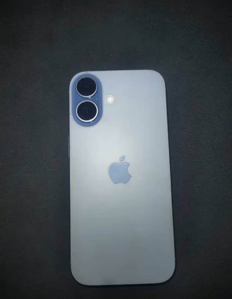 Apple iPhone 17 3