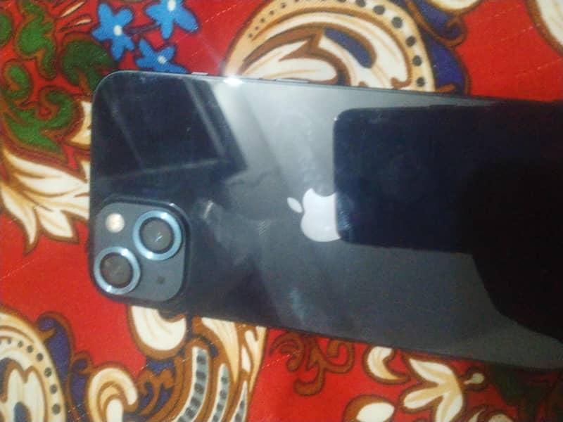 Apple iPhone 13 0