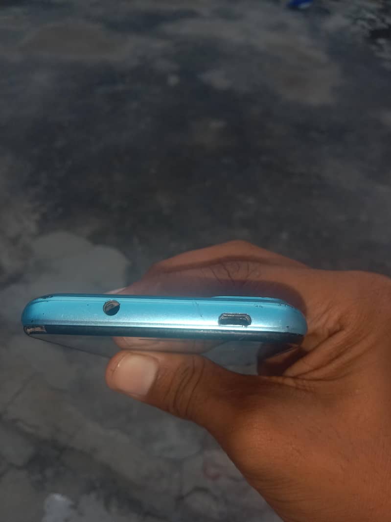 Itel A27 4