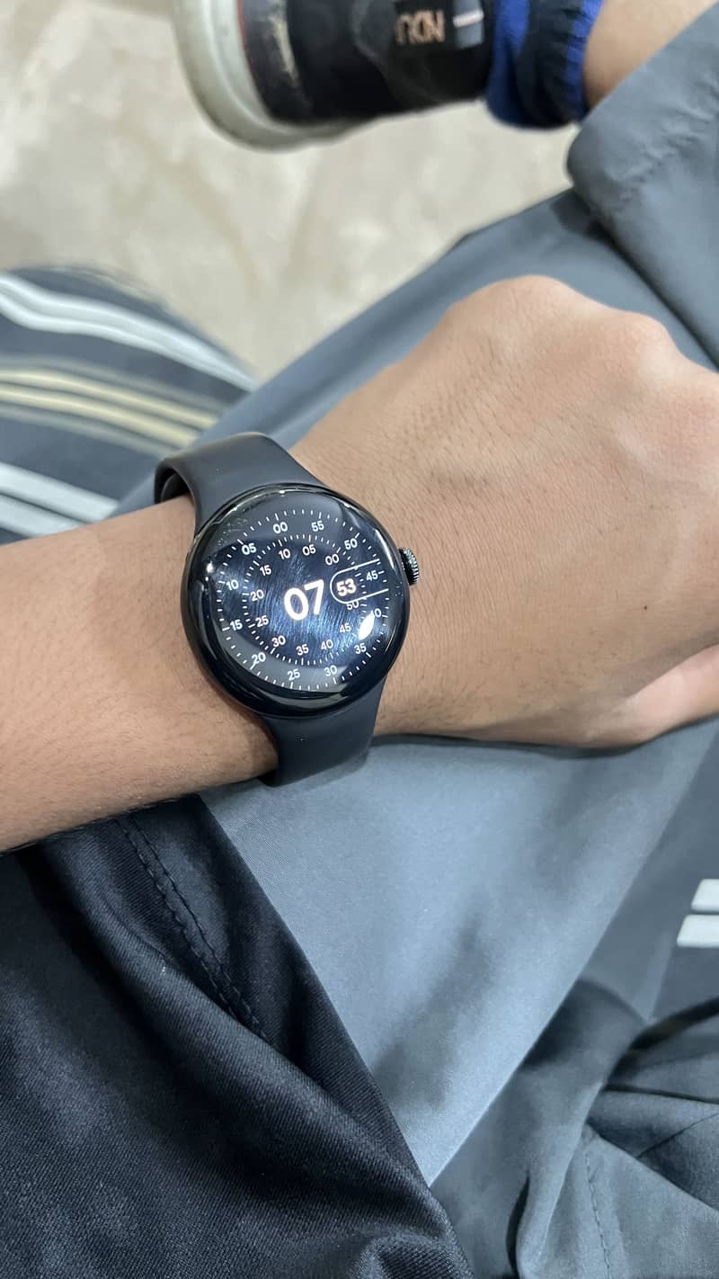 Google pixel watch 2 6