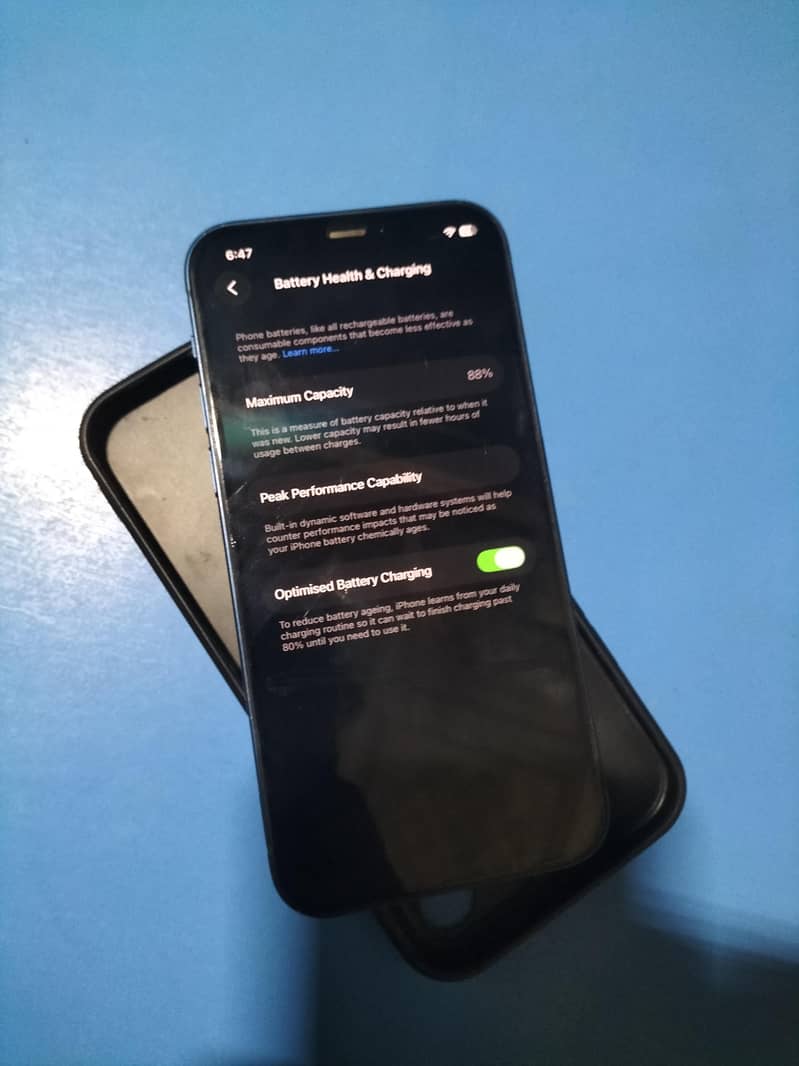Apple iPhone 12jv 0