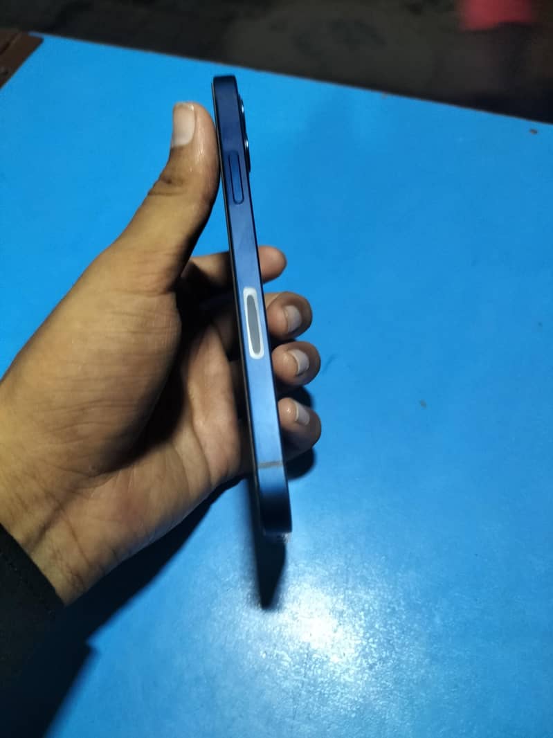 Apple iPhone 12jv 2