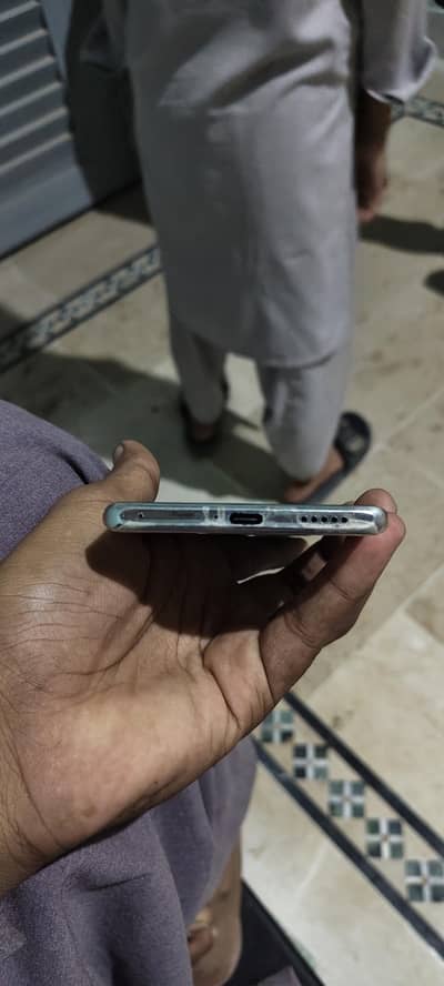 Vivo V30 Lite