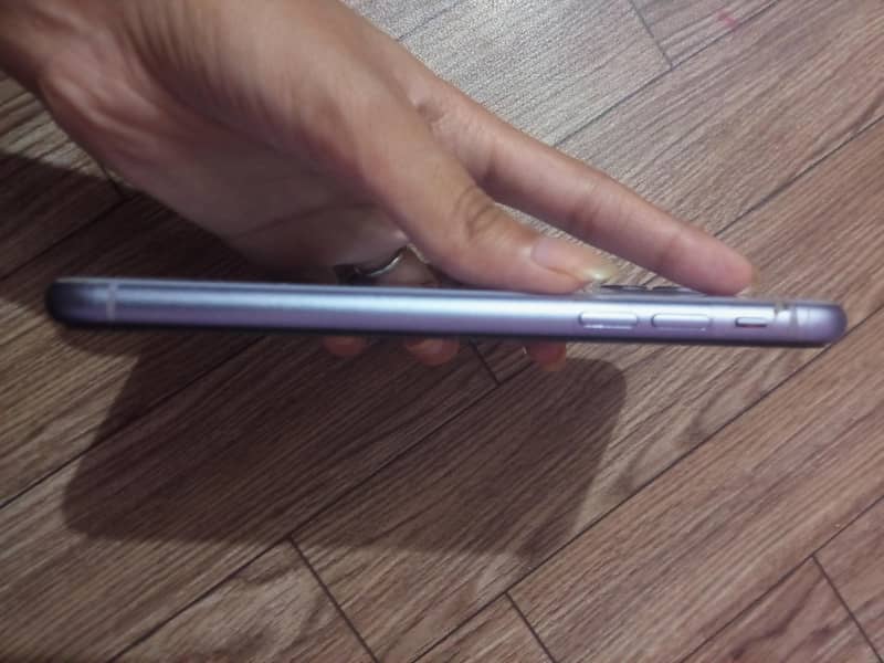Apple iPhone 11 2