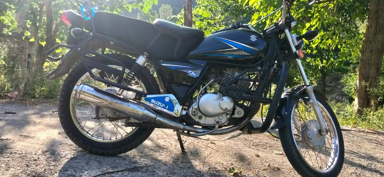 Suzuki 150CC 11