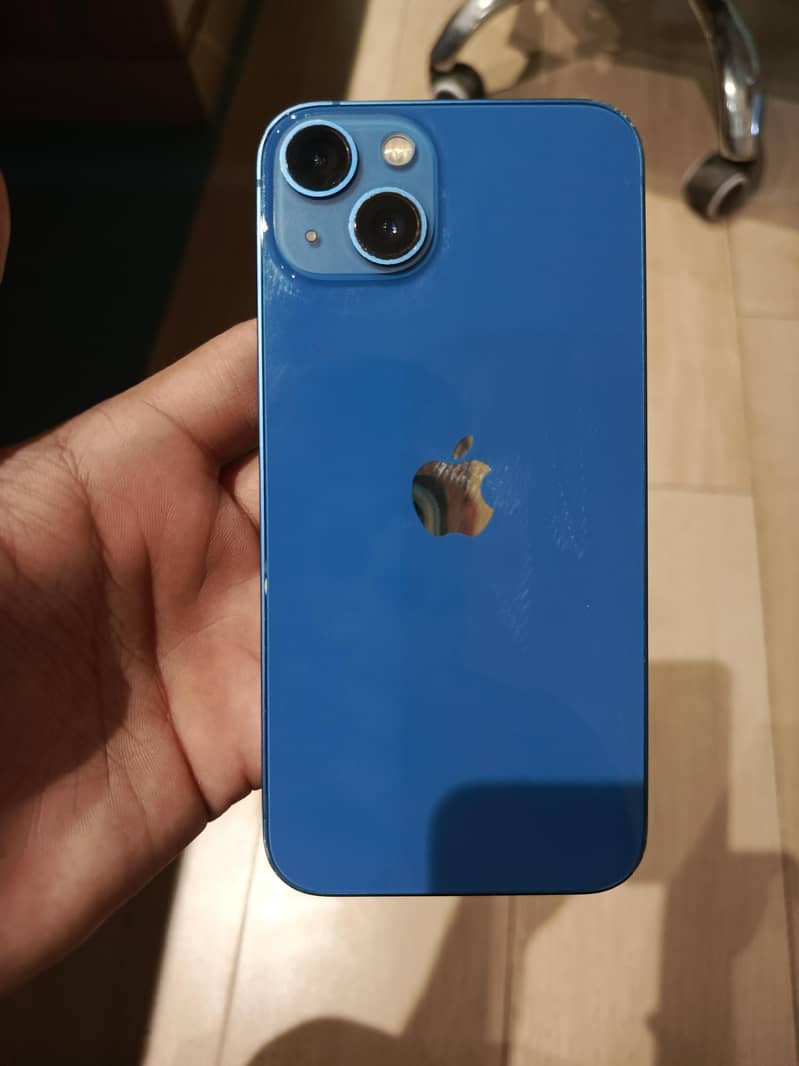 Apple iPhone 13 0