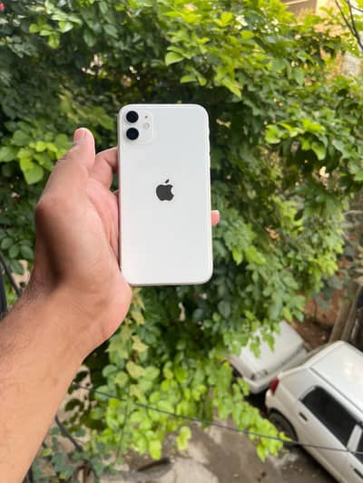 iPhone 11 Non PTA - 64 GB - 10/9 Condition