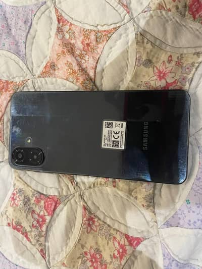Samsung Mobile A07 5G like new half month use exchange possible