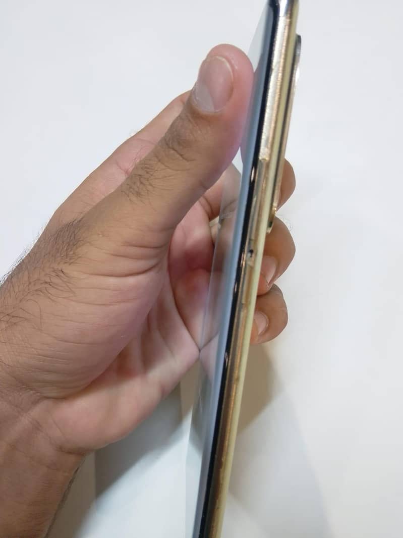 Infinix Zero 30 4