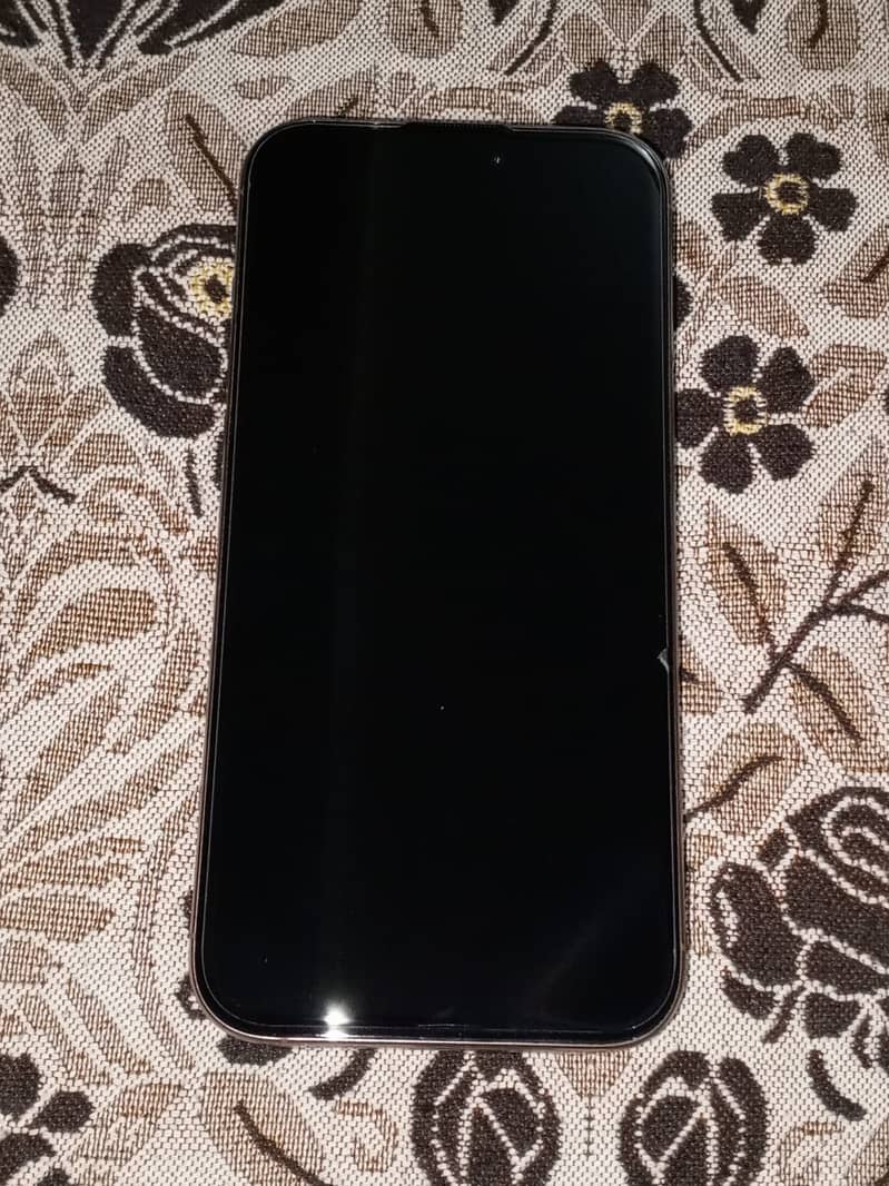 Apple iPhone 16 Pro Max 0