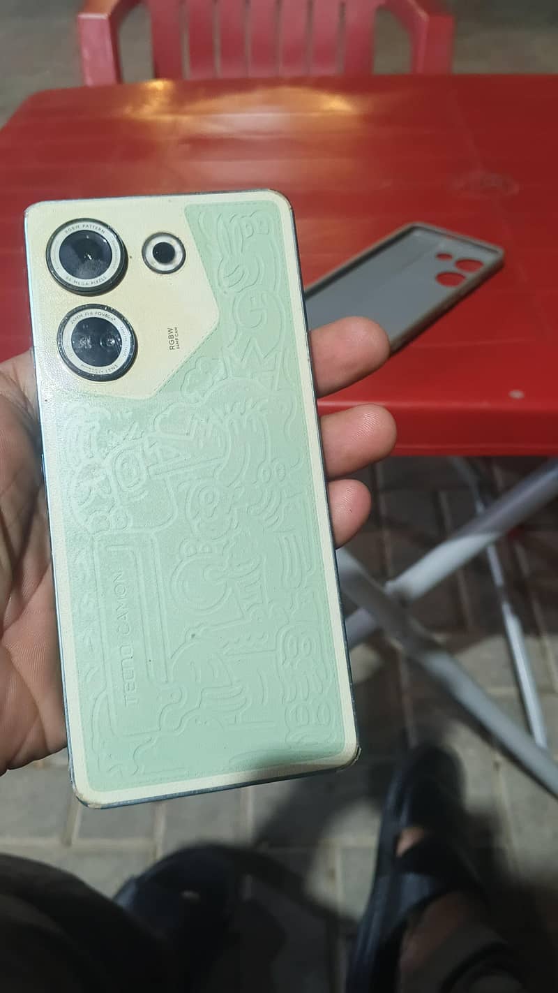 Tecno CAMON 20 1