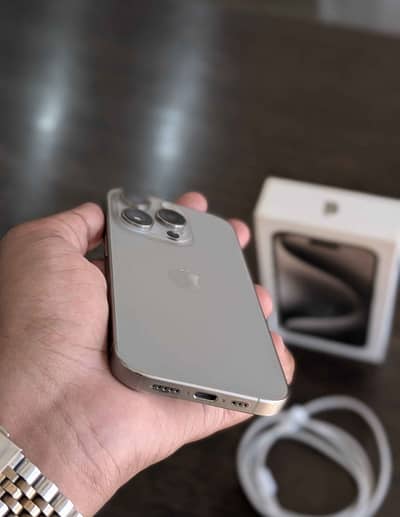 Apple iPhone 15 Pro Max
