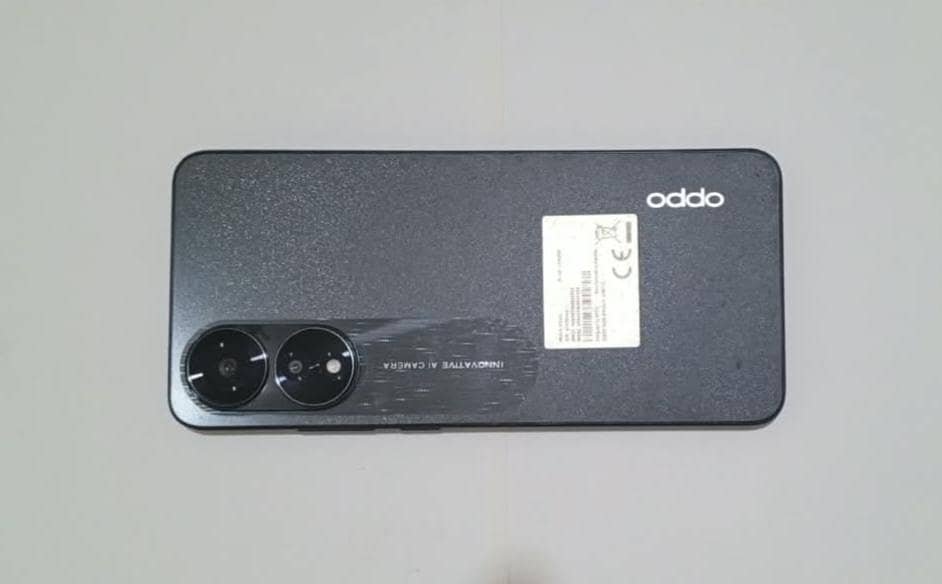 OPPO A78 1