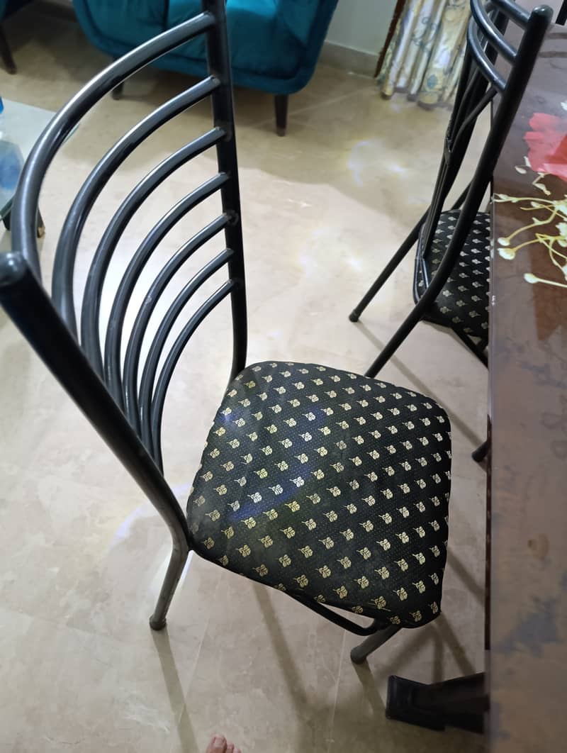 Dining table with 6 chairs 2