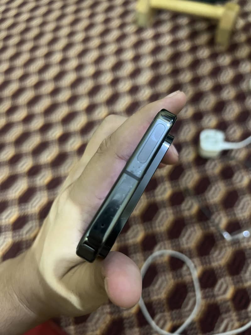 Google Pixel 9 Pro XL 2
