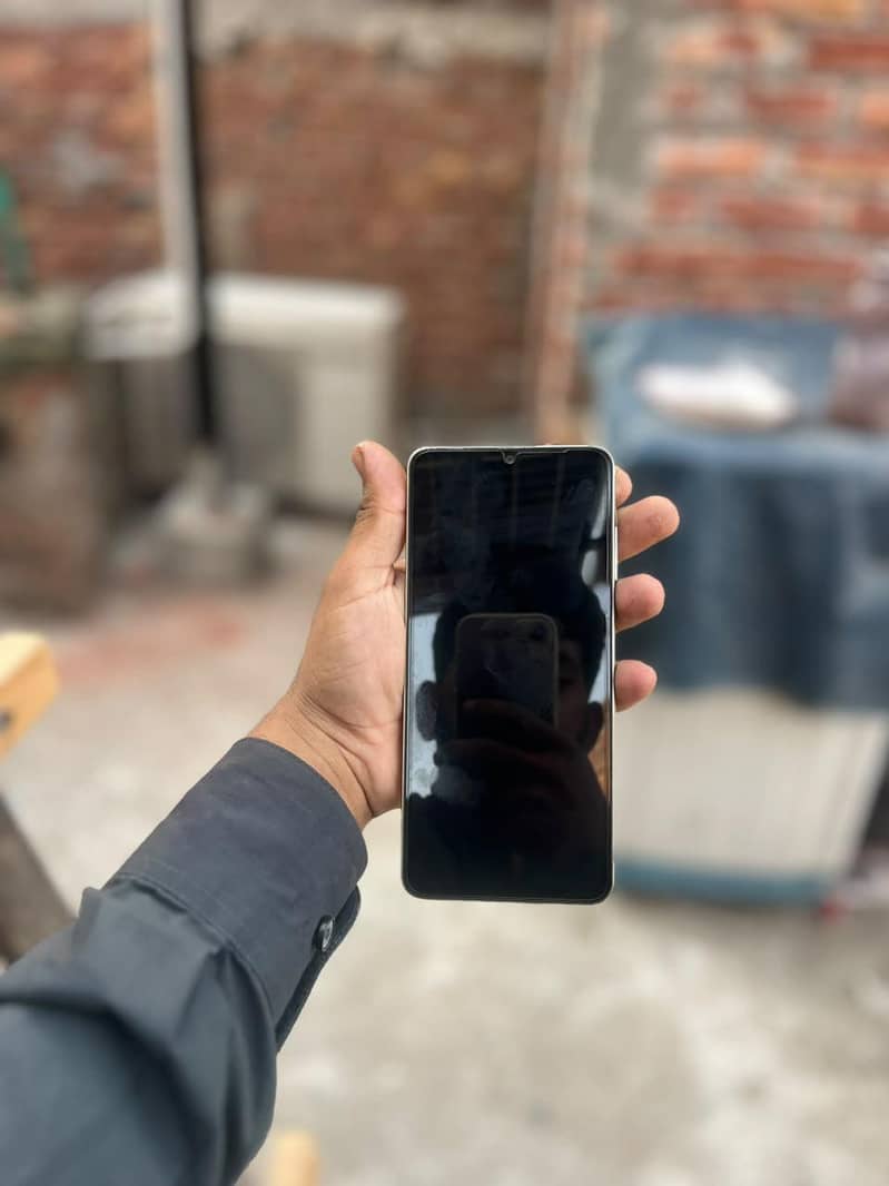 Sumsung glaxy Ao6 1