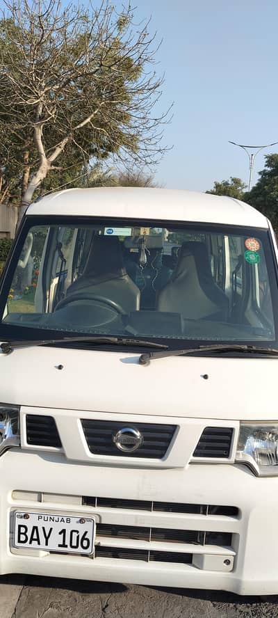 Nissan Clipper 2013