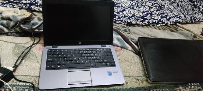 HP Laptop EliteBook 820