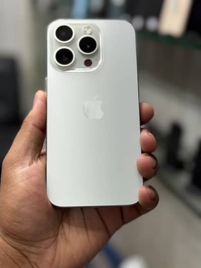 Apple iPhone 15 Pro