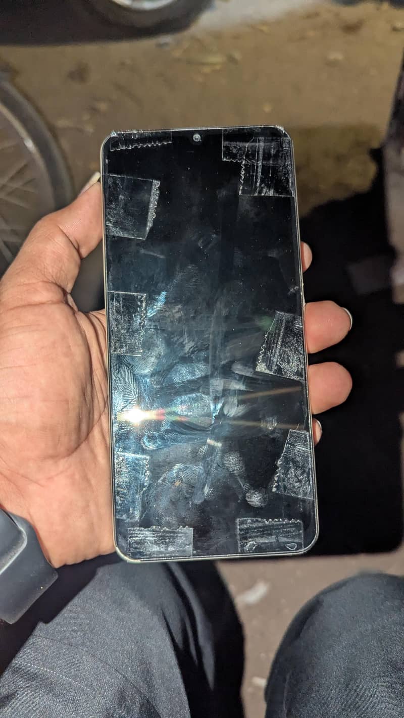 Realme C53 5