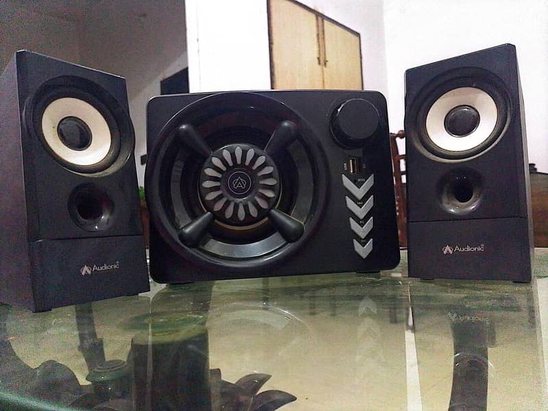 MAX 290 Audionic Speakers 2