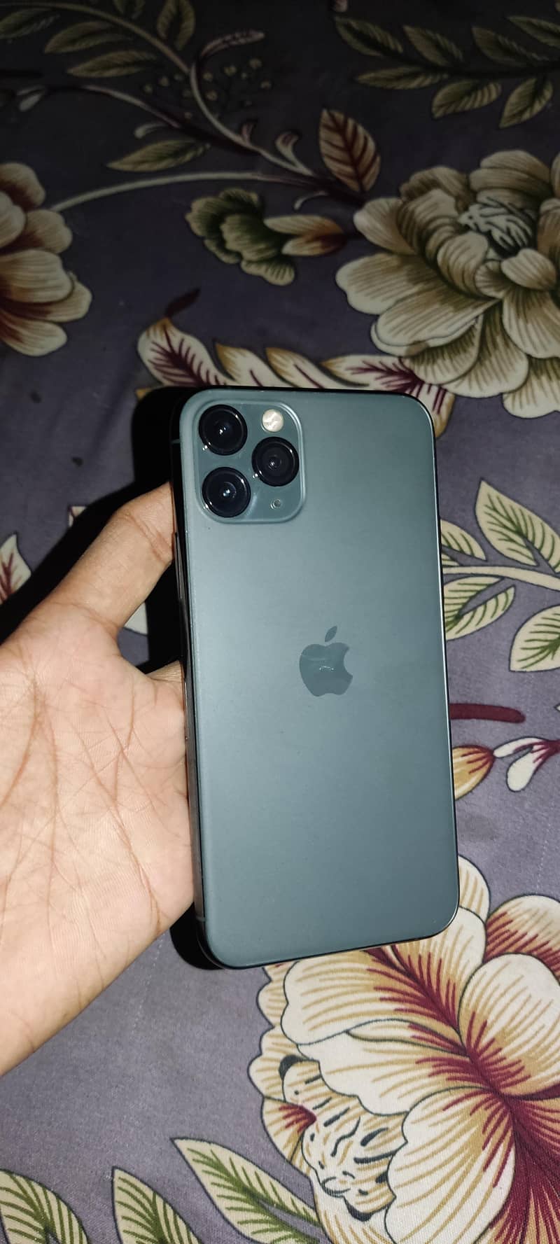 Apple iPhone 11 Pro 0