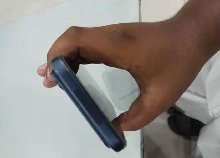 Apple iPhone 17 Pro Max 2