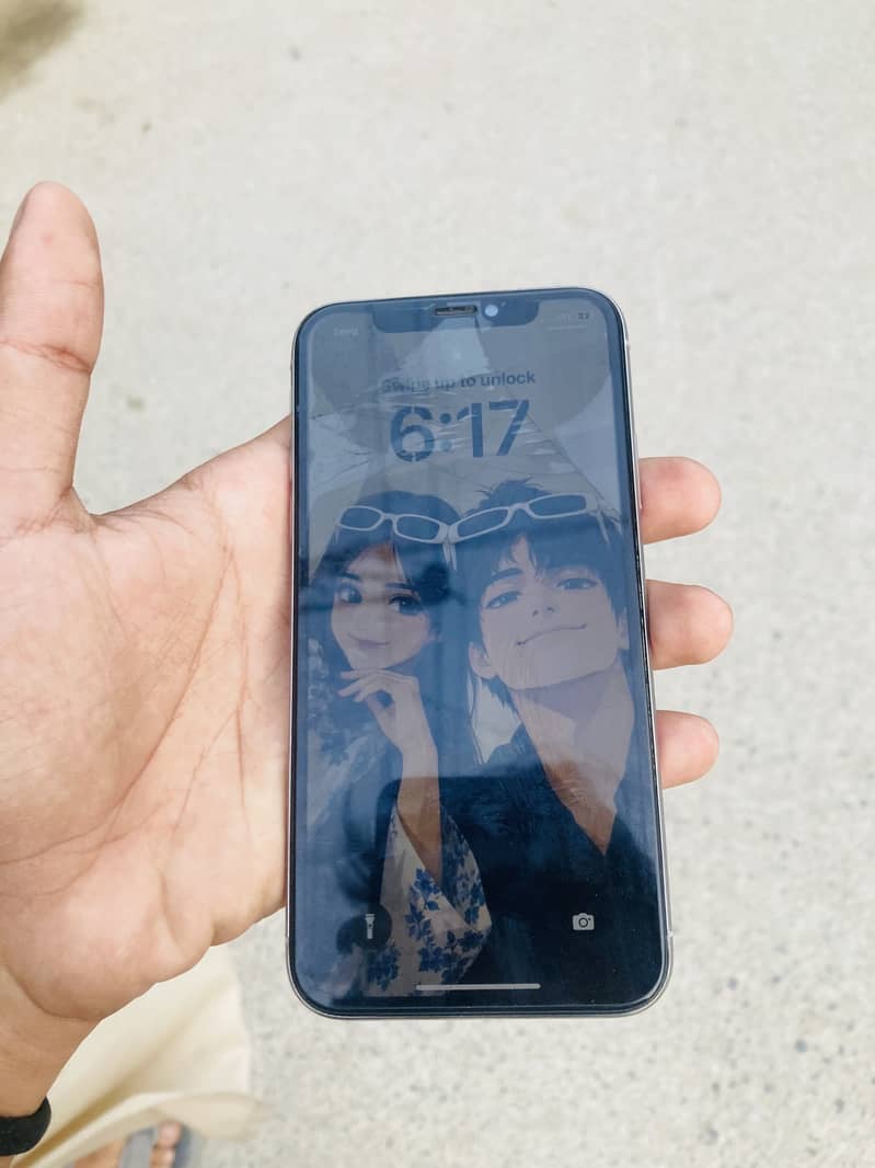Apple iPhone X 4