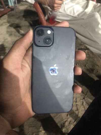 Apple iPhone 13
