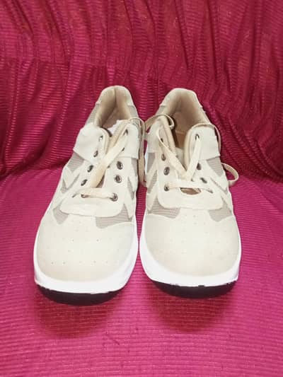 Askari shoes