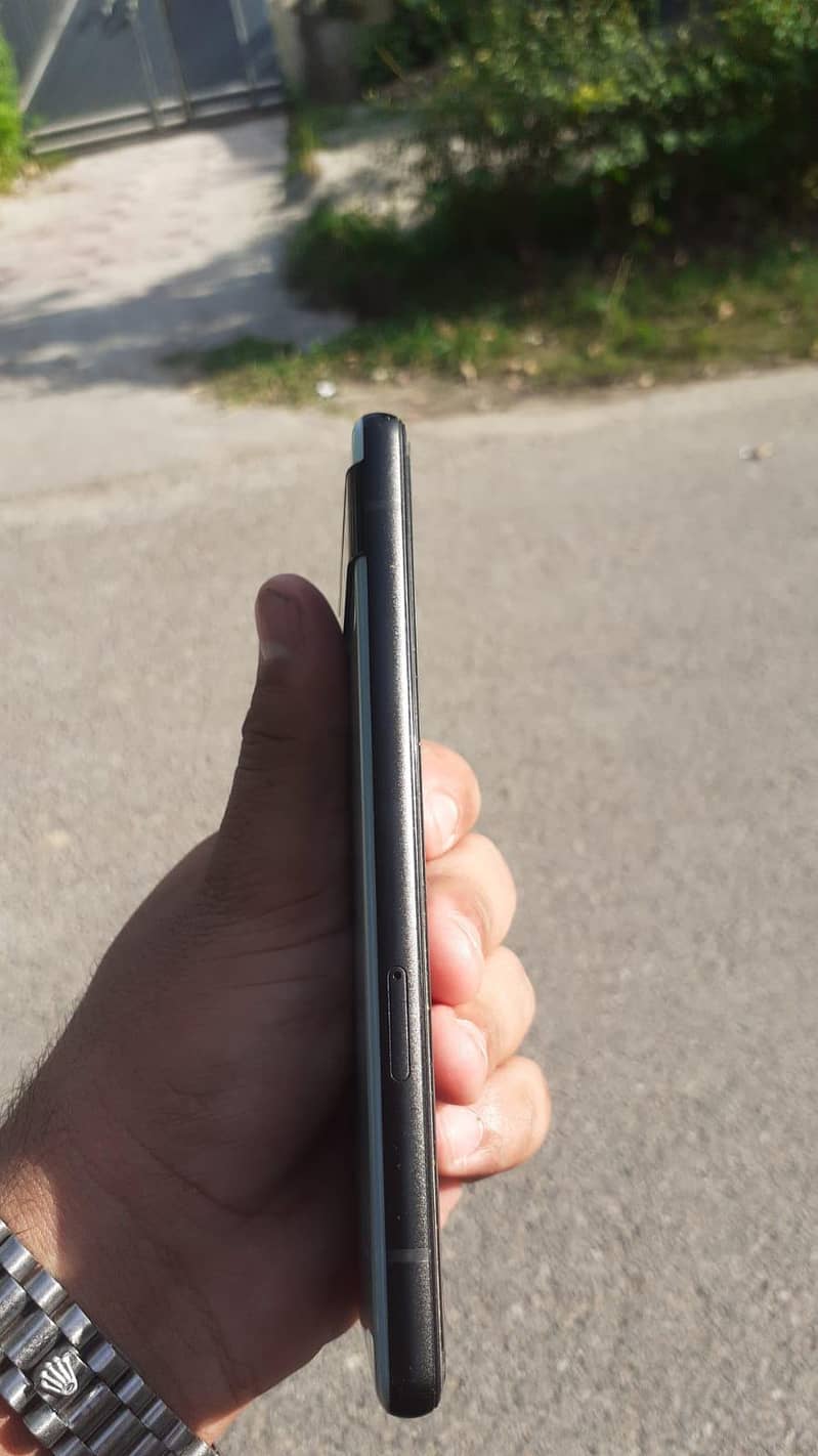 Google Pixel 6a 4
