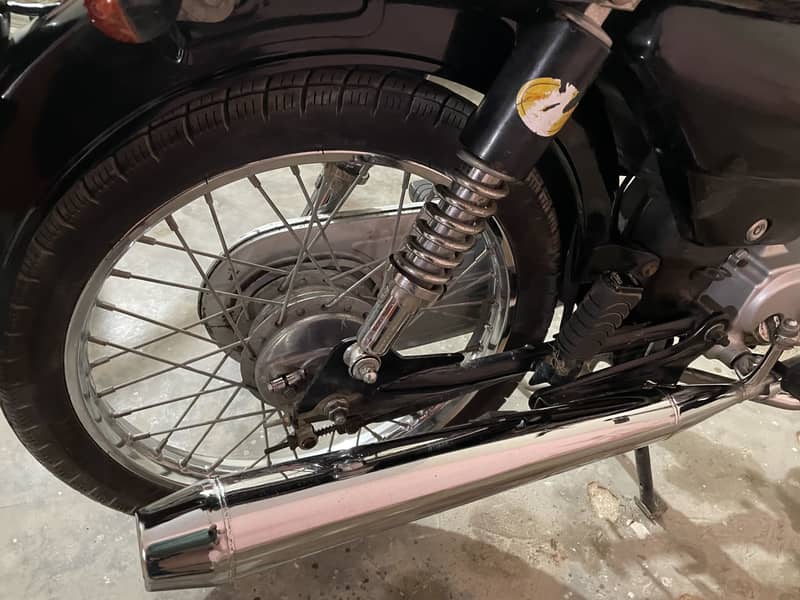 UNIQUE 70 2009 model 2