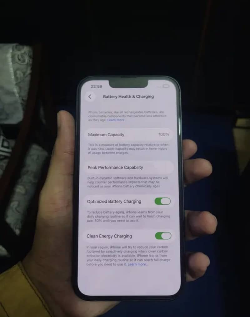 Apple iPhone 13 1