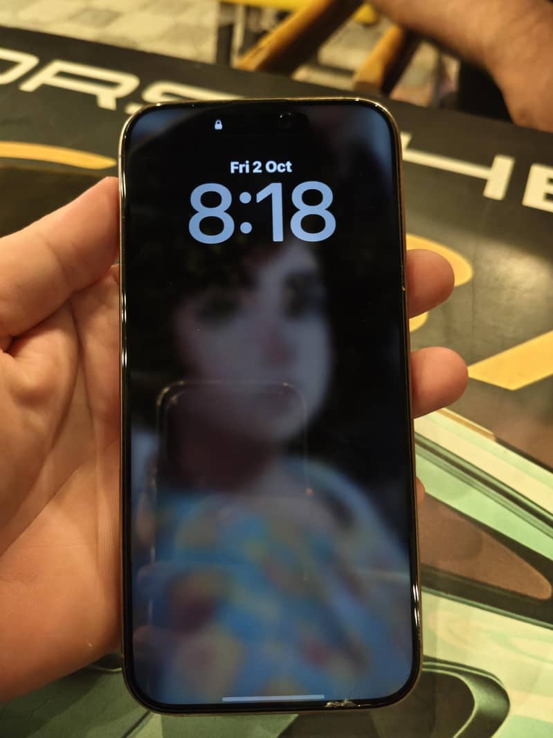 Apple iPhone 16 Pro Max 5