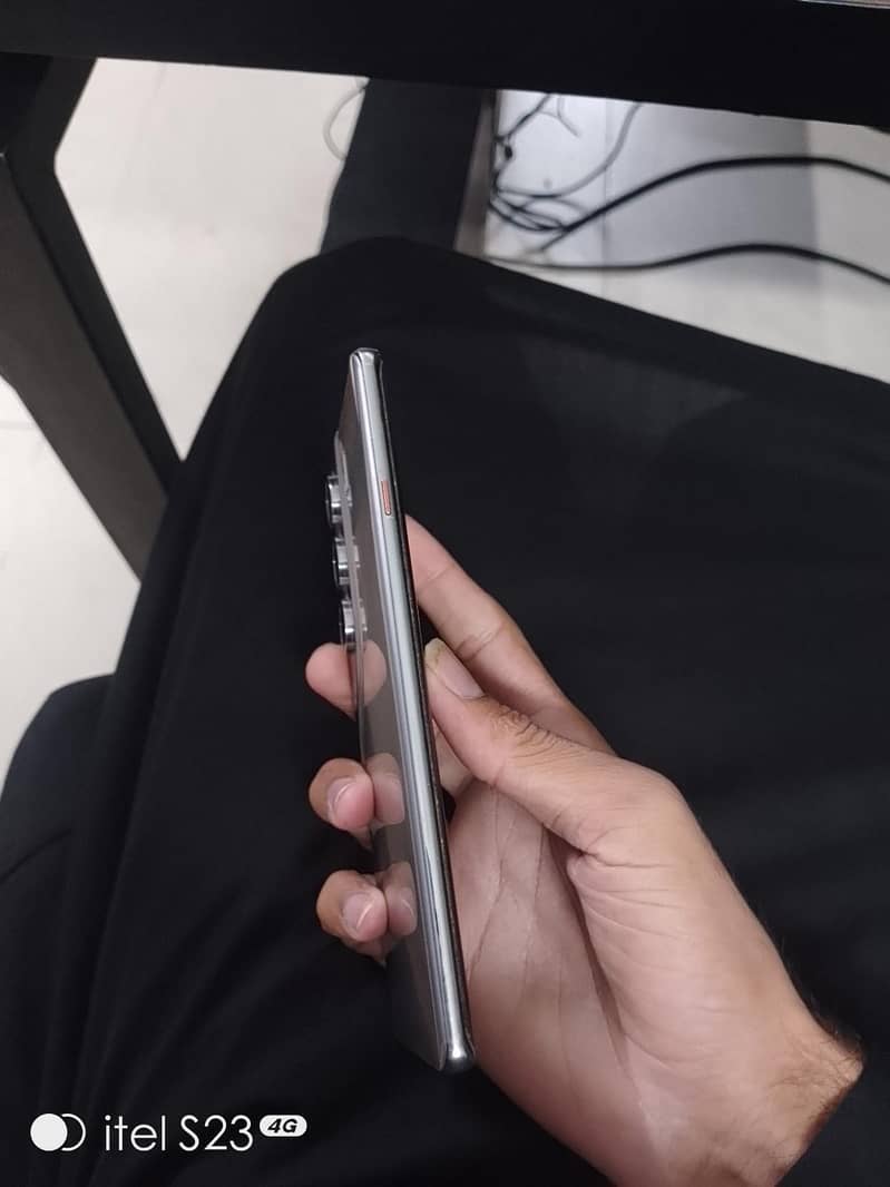 Tecno CAMON 40 Pro 2
