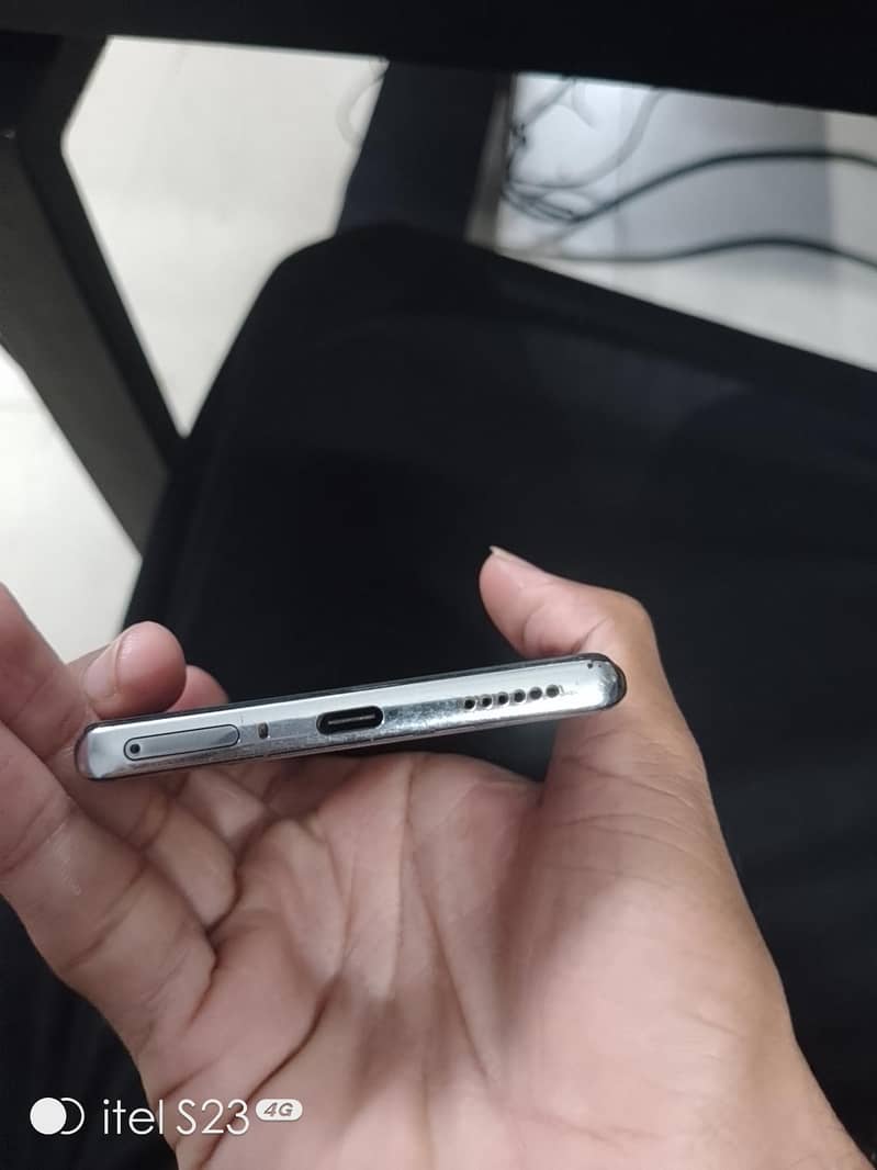Tecno CAMON 40 Pro 5