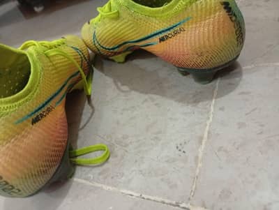 Nike studs