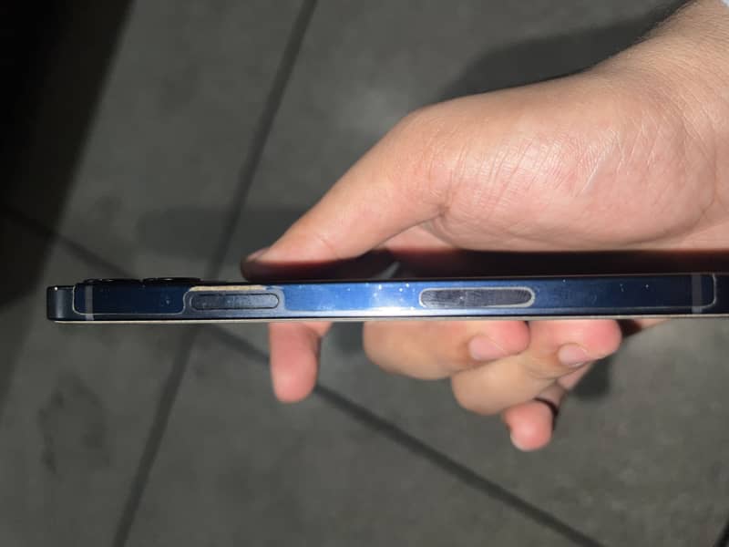 Iphone 12 5