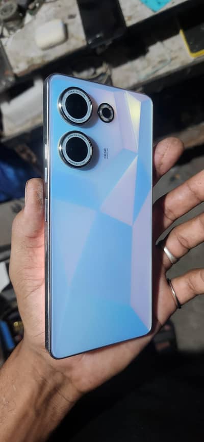 Tecno CAMON 20