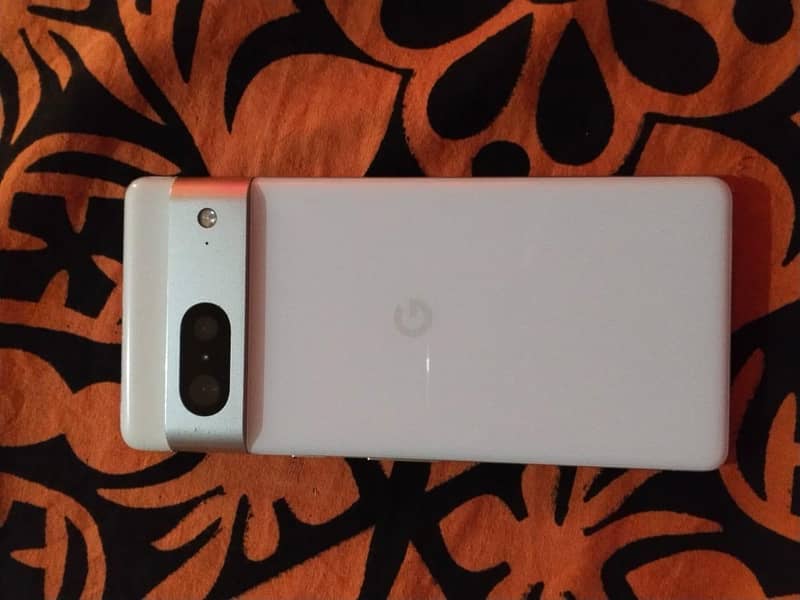 Google Pixel 7 3