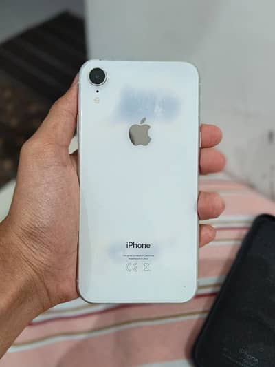 Apple iPhone XR