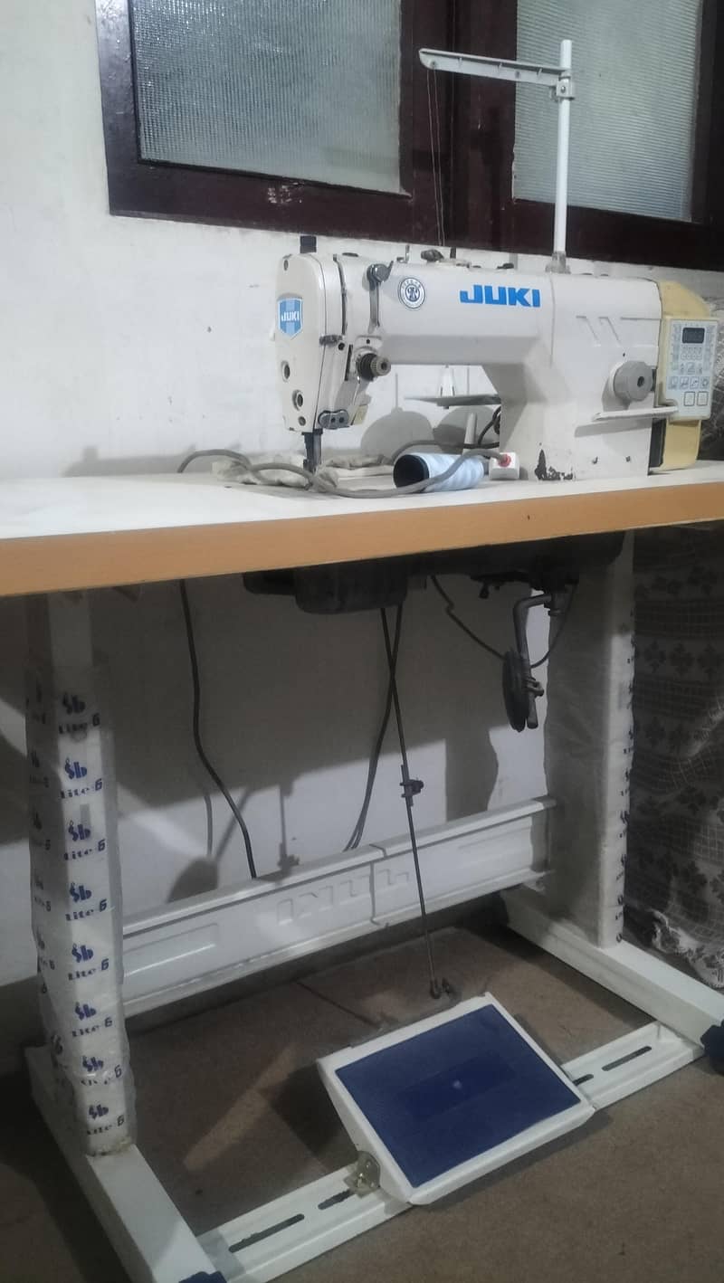 Sewing Machine JUKI 3