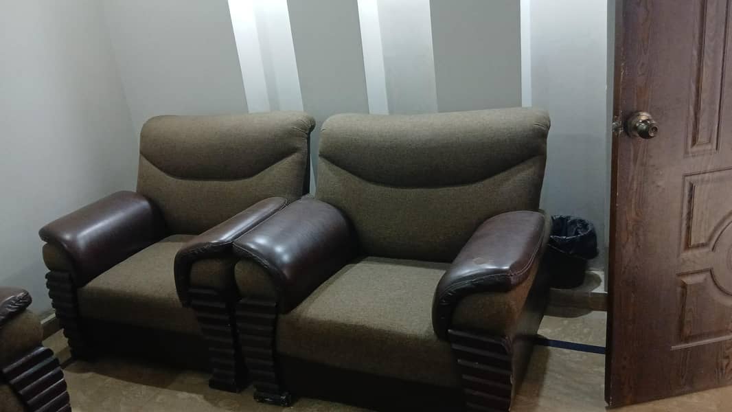 Leather sofa 1
