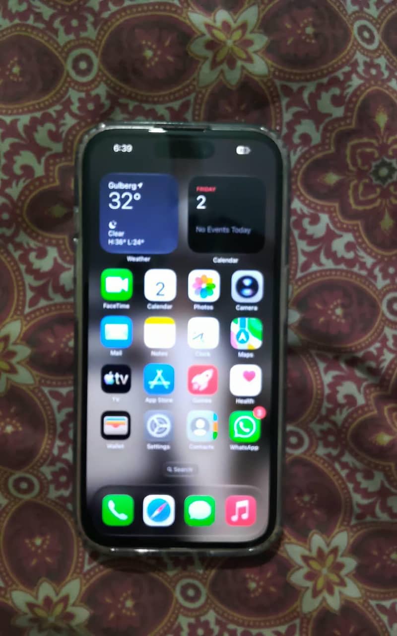Apple iPhone 15 Pro 6
