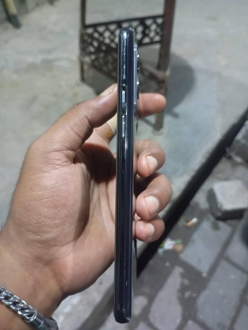 One Plus 9 5