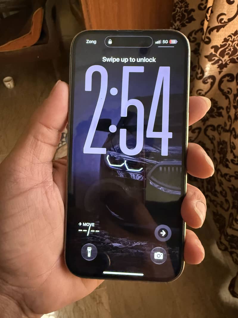 Apple iPhone 15 Pro 0