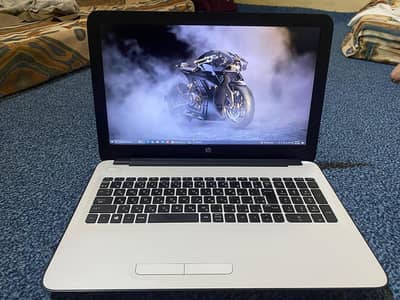 HP Laptop,AMD E2-7110,4GB RAM 500GB HDD,Radeon R2Graphics,Windows