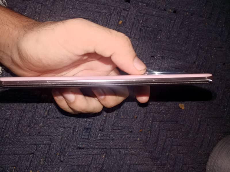 Infinix Zero 40 1